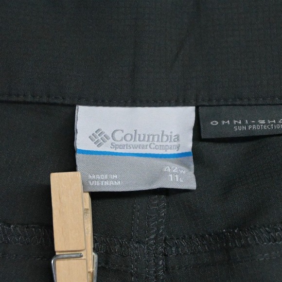 Columbia 42 x 11" Dark‎ Gray Ripstop Omni Shade 1728341 Cargo Shorts - Picture 3 of 7